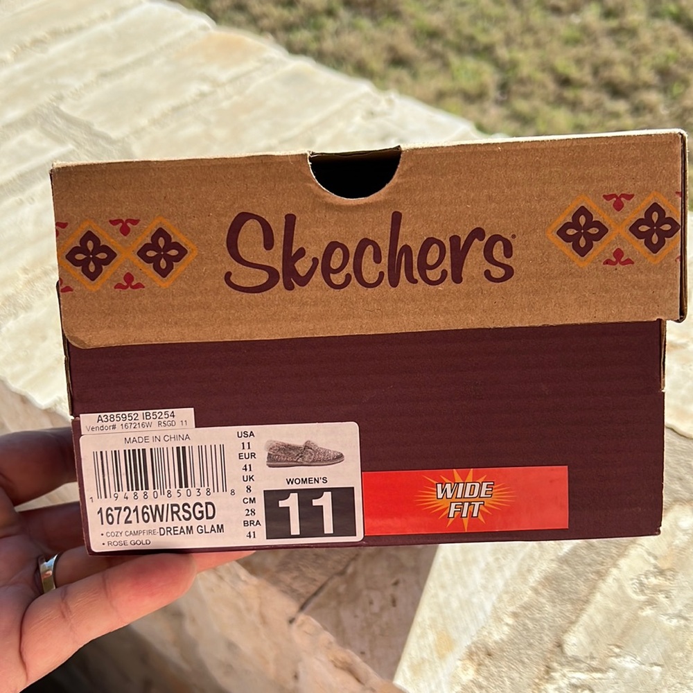 NEW Skechers Women’s Cozy Campfire Dream Glam Slippers Rose Gold, Size 1… - Picture 12 of 12